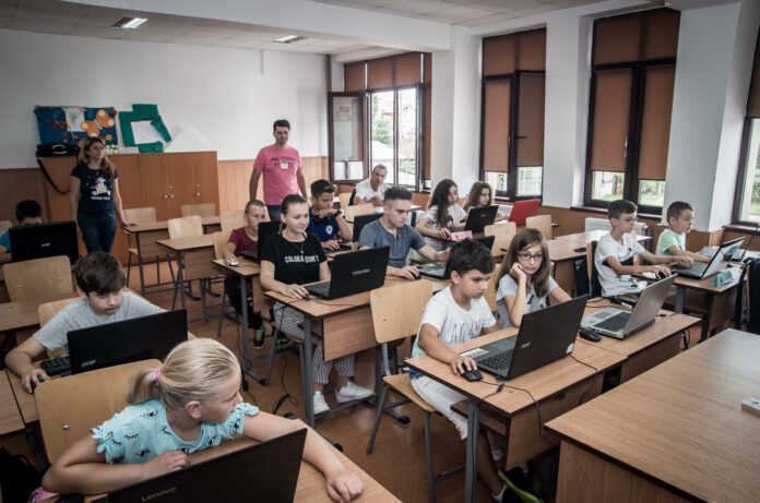 CoderDojo-Pitesti-Scratch-min
