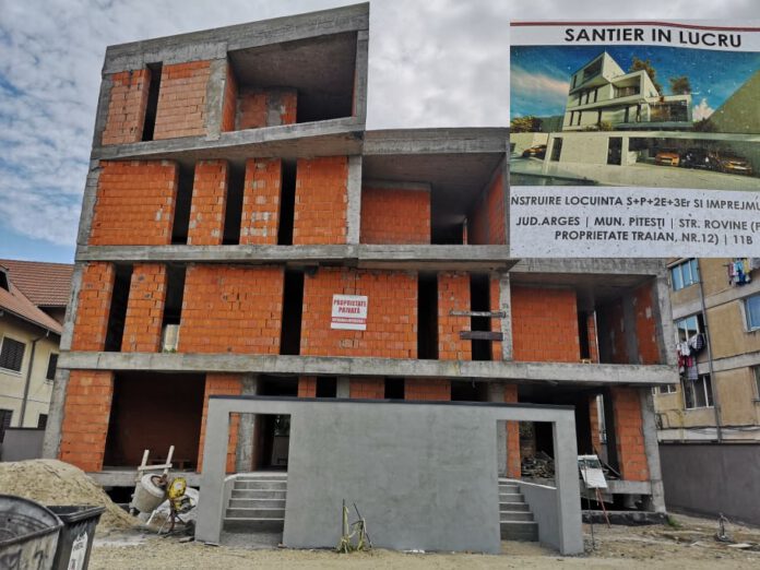 bloc coperta buna